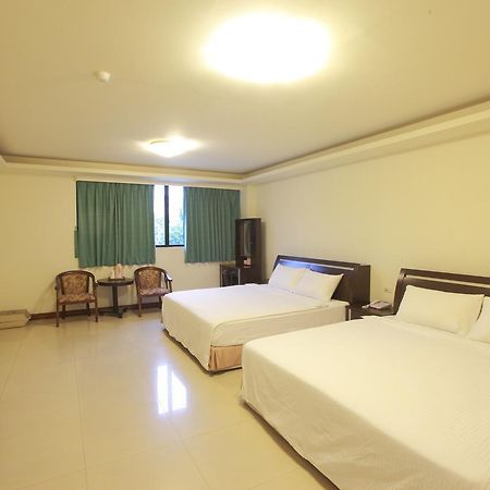 Yong Qi Hotel Hualien City Exterior photo