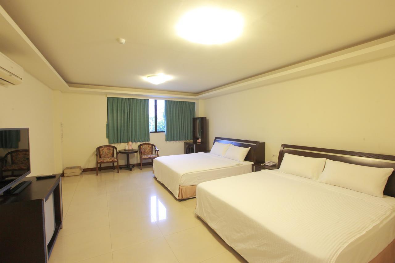 Yong Qi Hotel Hualien City Exterior photo