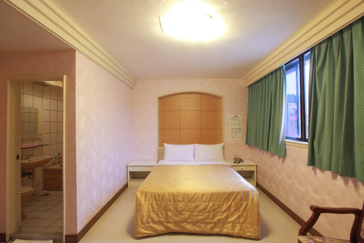 Yong Qi Hotel Hualien City Exterior photo
