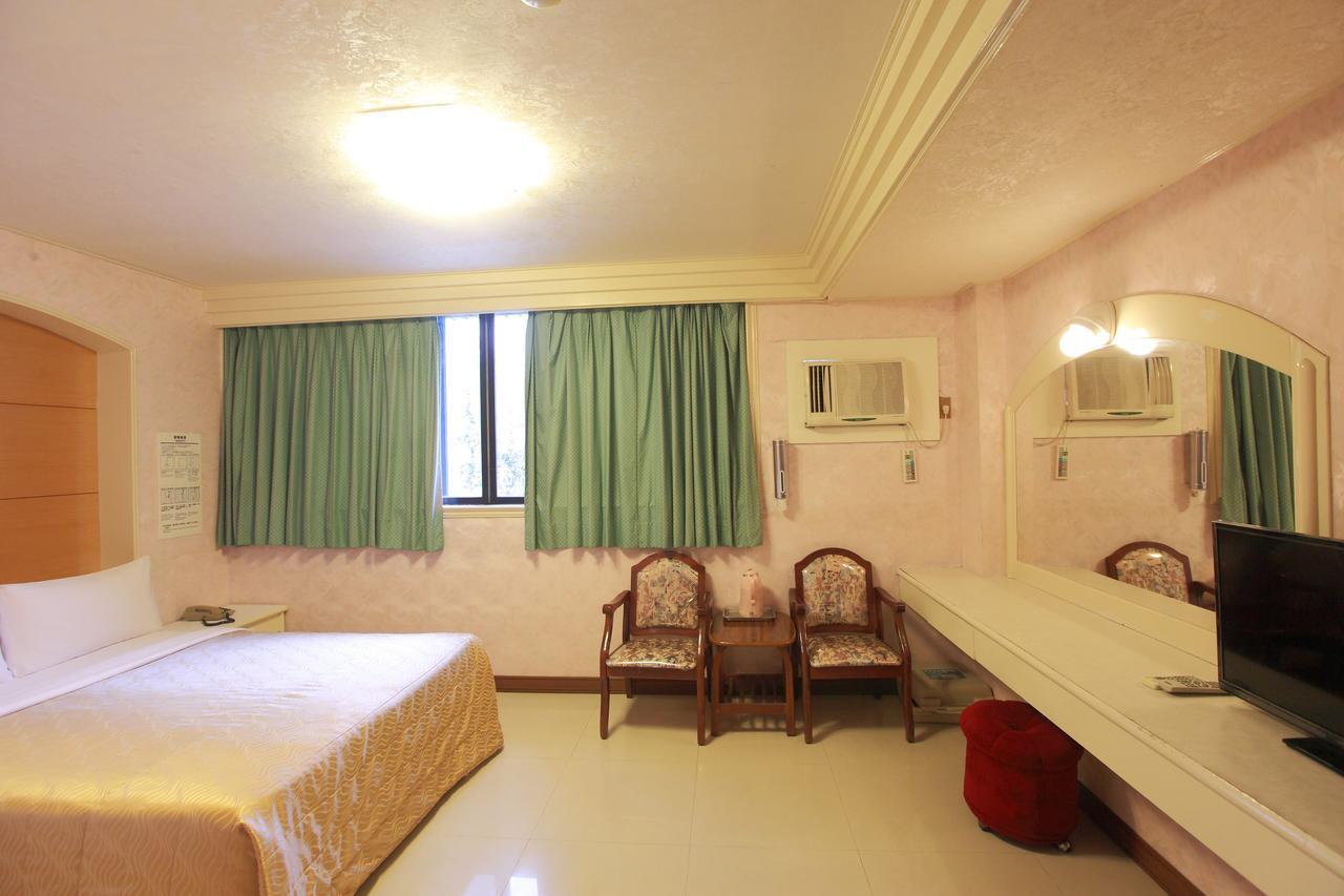 Yong Qi Hotel Hualien City Exterior photo